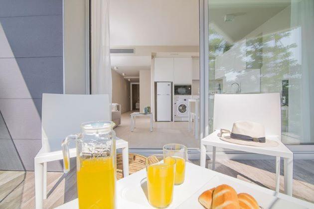 Daro Apartments プラヤ・デアロ エクステリア 写真
