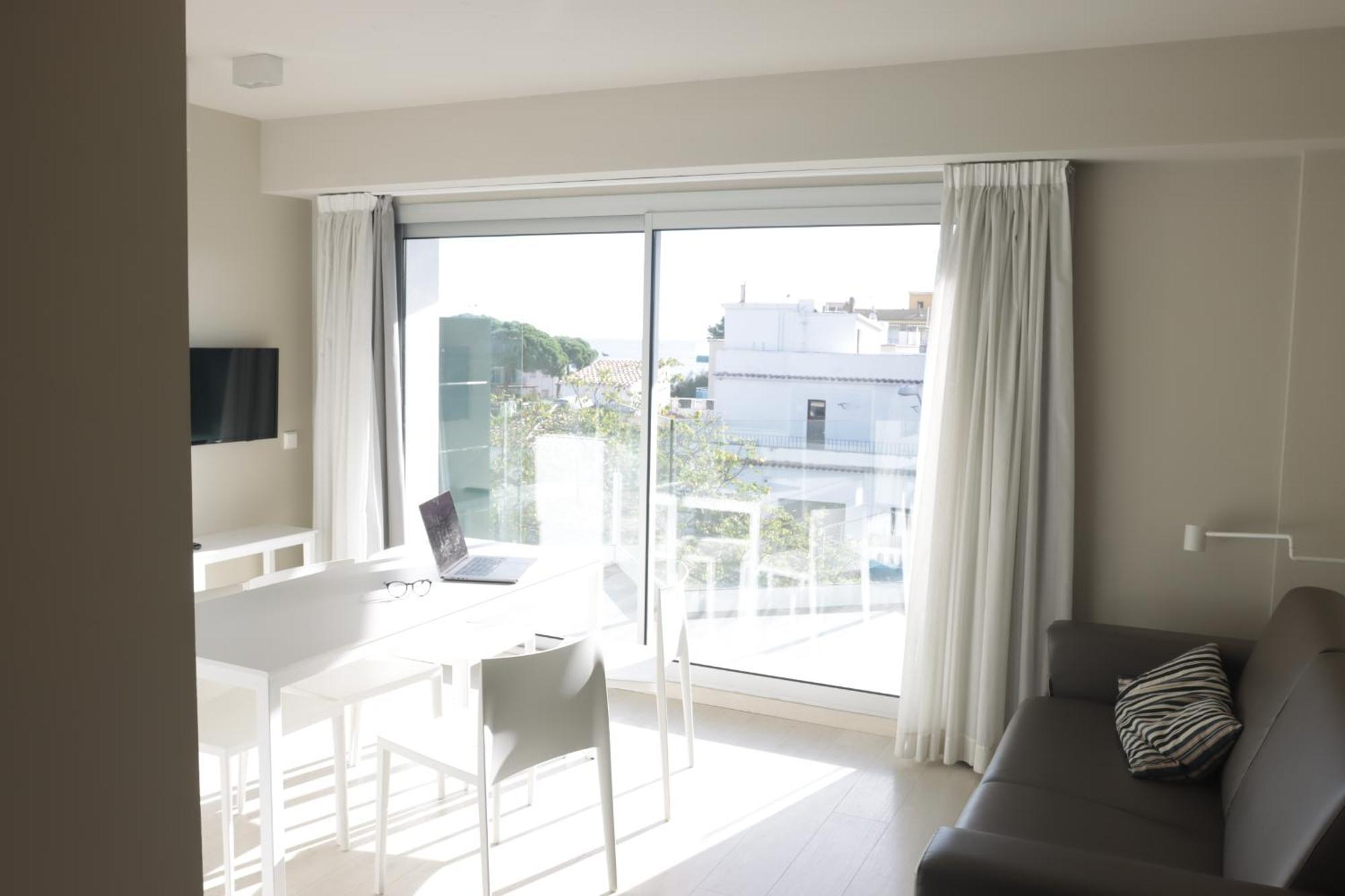 Daro Apartments プラヤ・デアロ エクステリア 写真