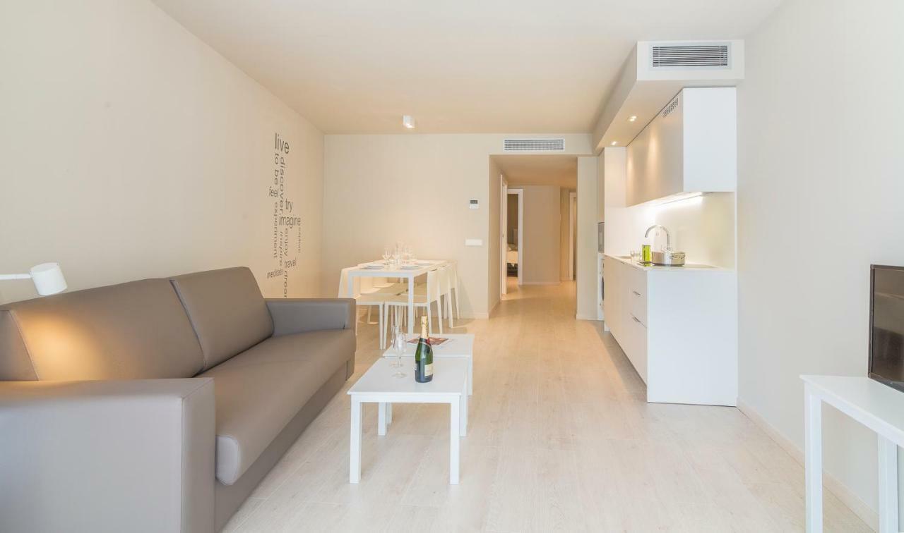 Daro Apartments プラヤ・デアロ エクステリア 写真