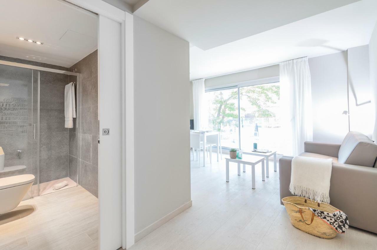 Daro Apartments プラヤ・デアロ エクステリア 写真