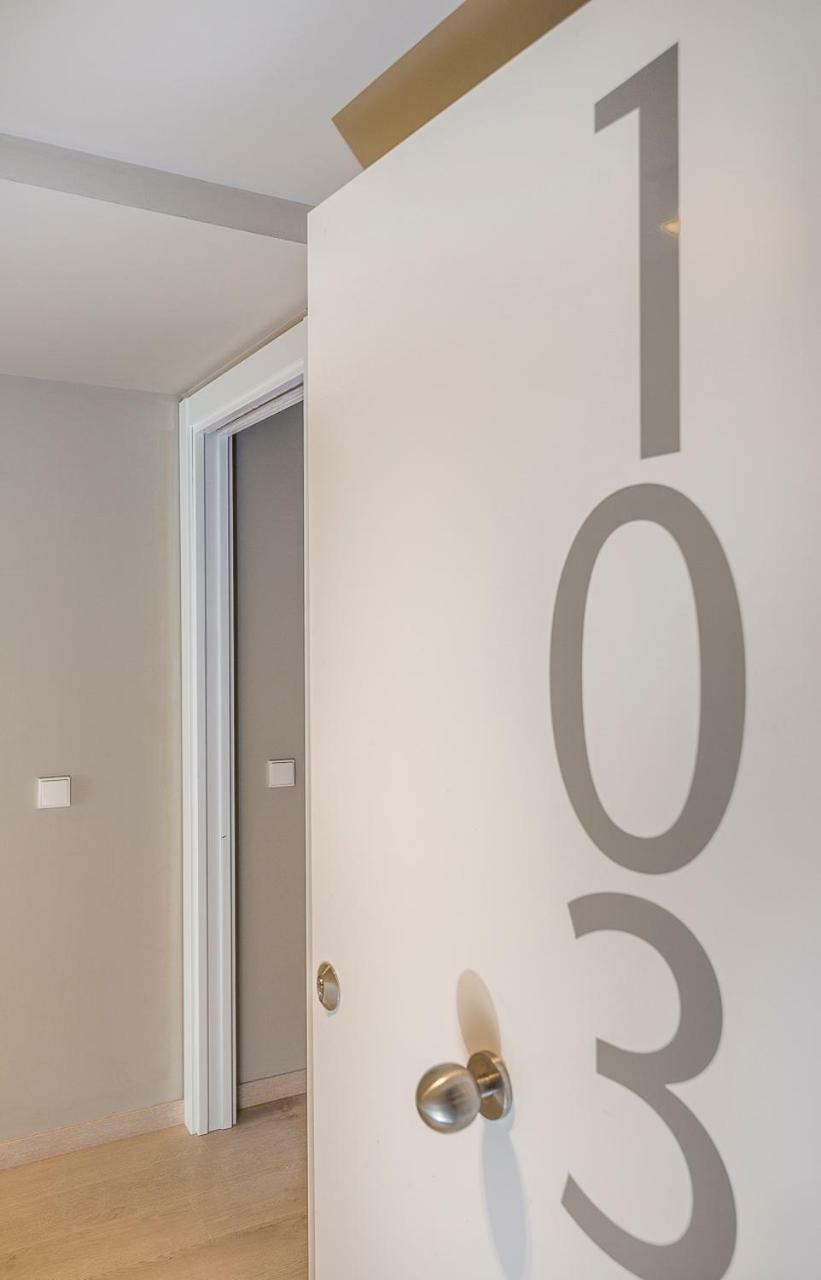 Daro Apartments プラヤ・デアロ エクステリア 写真