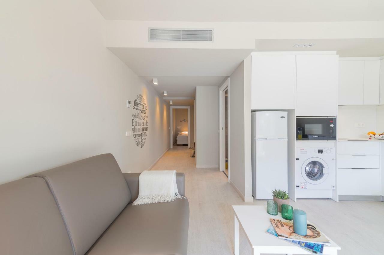 Daro Apartments プラヤ・デアロ エクステリア 写真