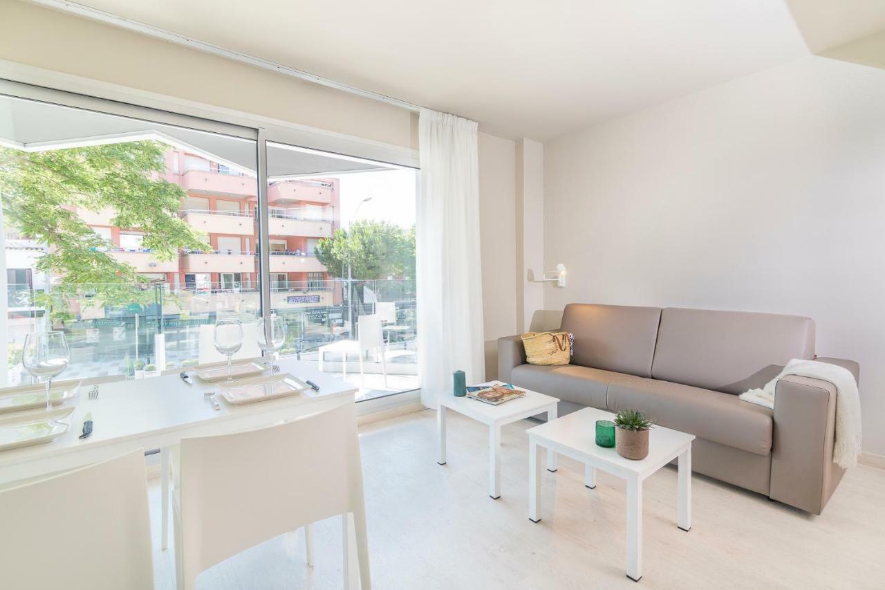 Daro Apartments プラヤ・デアロ エクステリア 写真